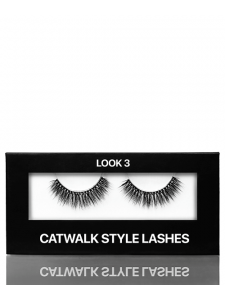 Strip Eyelashes Catwalk style, Look 3